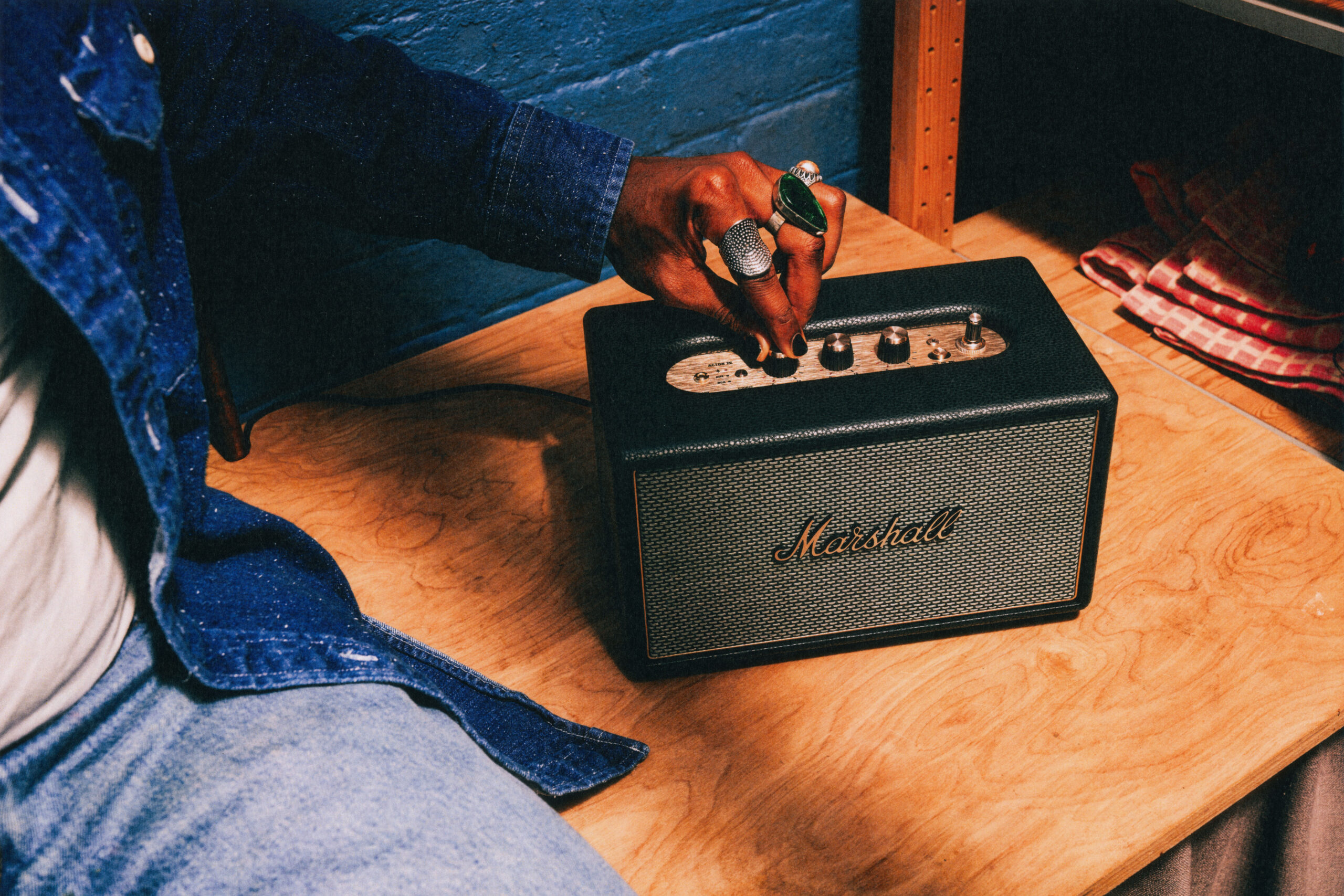 Marshall Acton IV Review: Great Looks, Still No Wi-Fi