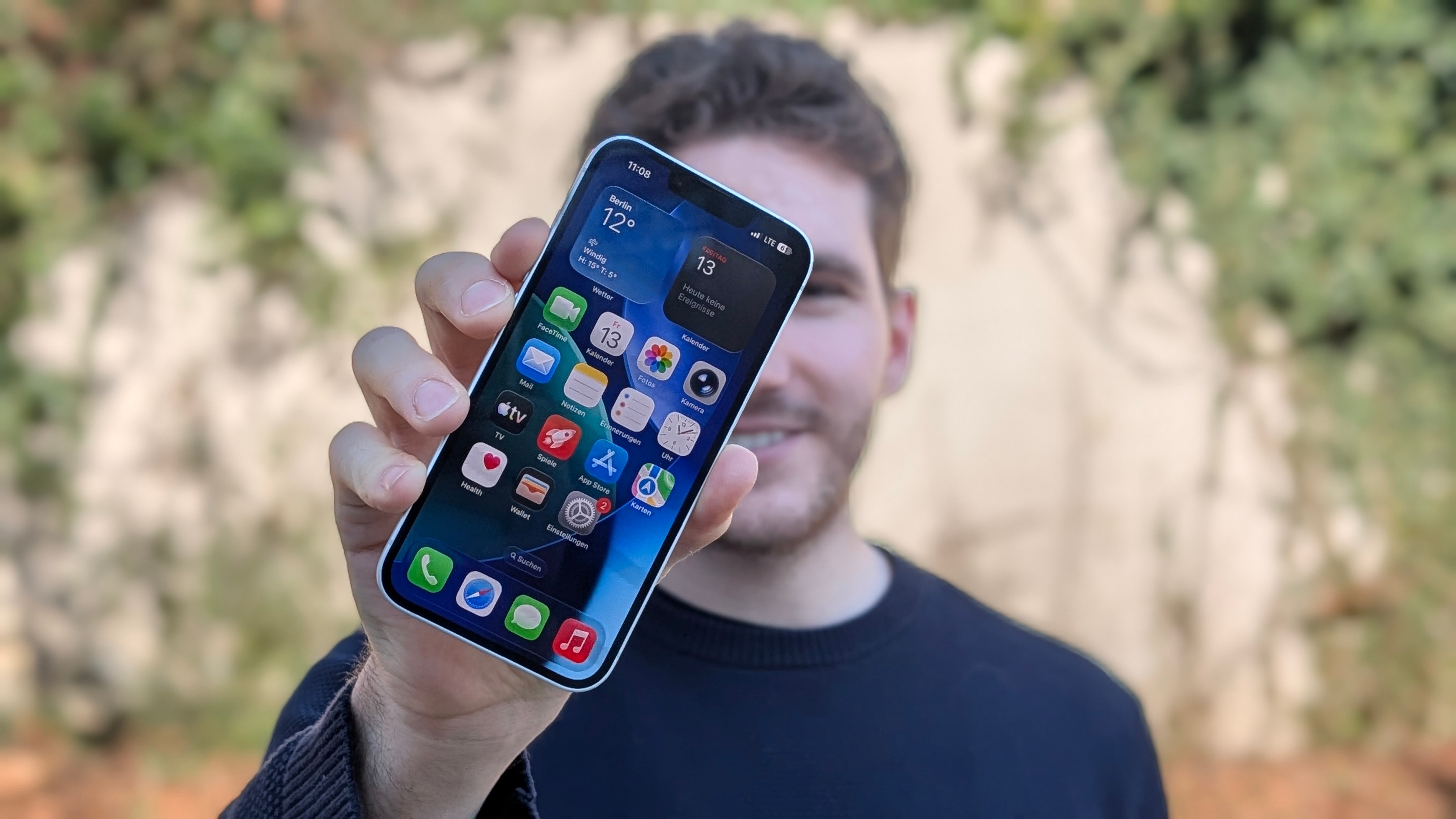 Apple iPhone 17e smartphone product image